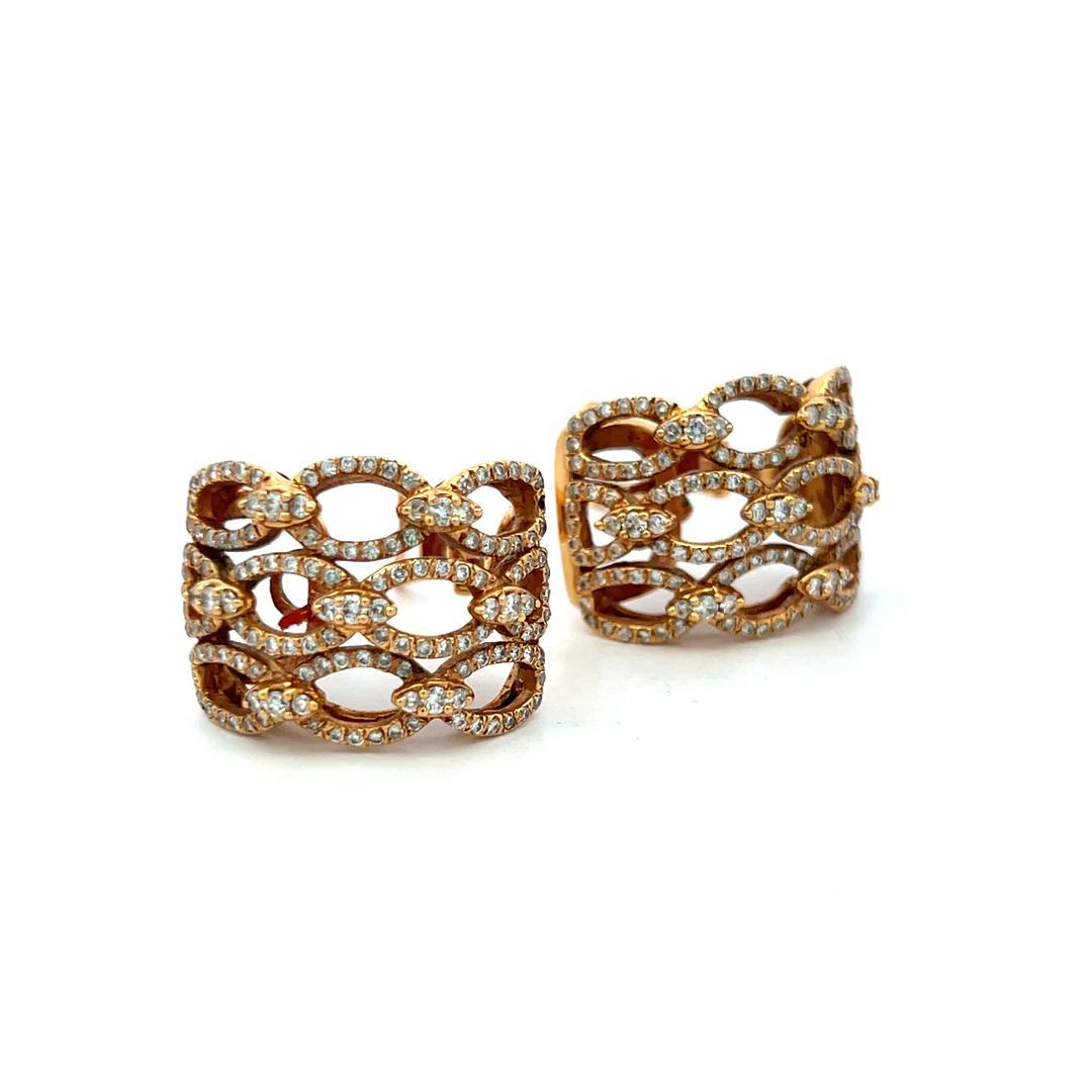 Vintage 18K Yellow Gold Clip-On Earrings with 1.75 Carat Round I SI Diamonds