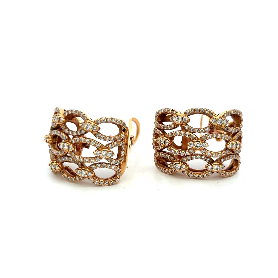 Vintage 18K Yellow Gold Clip-On Earrings with 1.75 Carat Round I SI Diamonds