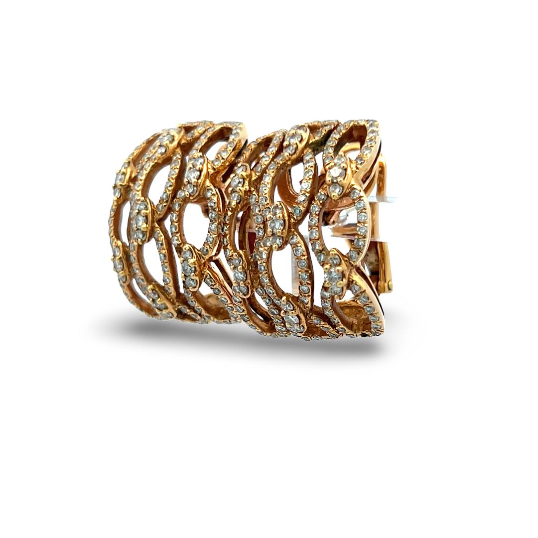 Vintage 18K Yellow Gold Clip-On Earrings with 1.75 Carat Round I SI Diamonds