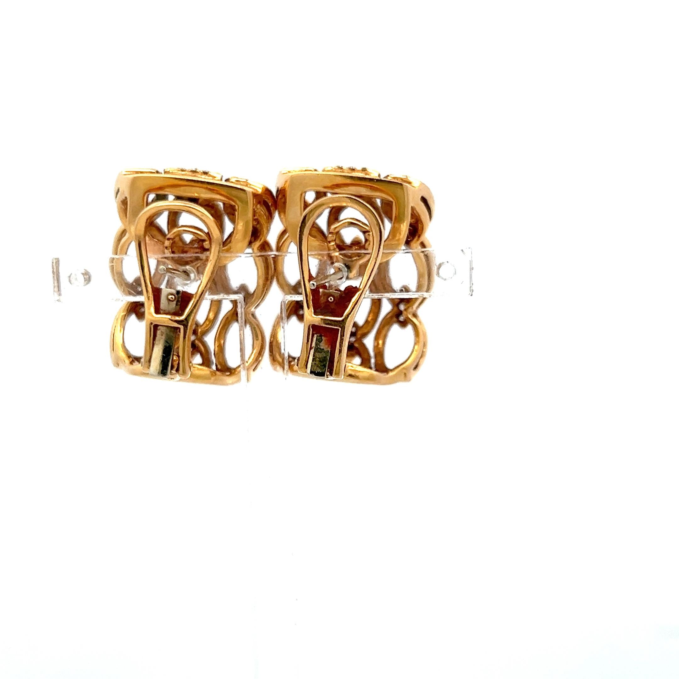 Vintage 18K Yellow Gold Clip-On Earrings with 1.75 Carat Round I SI Diamonds