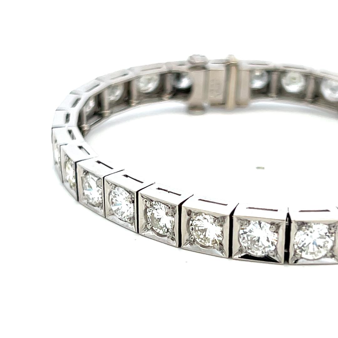 Vintage Style Platinum Tennis Bracelet with 10.64 Carat G VS Diamonds 26.3 Grams