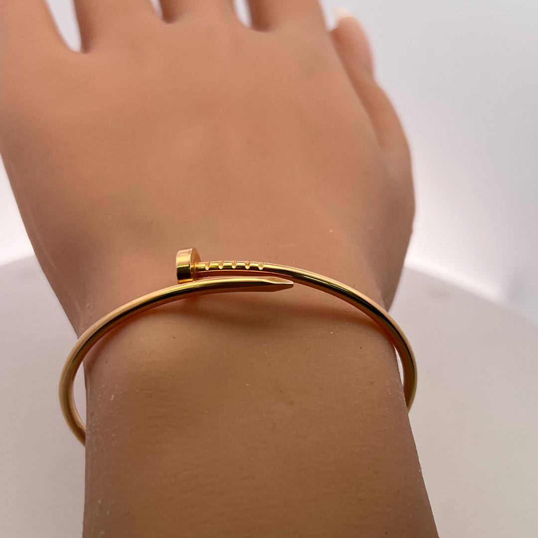 Cartier Vinatege 18 Karat Rose Gold Juste Un Clou Bracelet 9.5 Grams Size 16