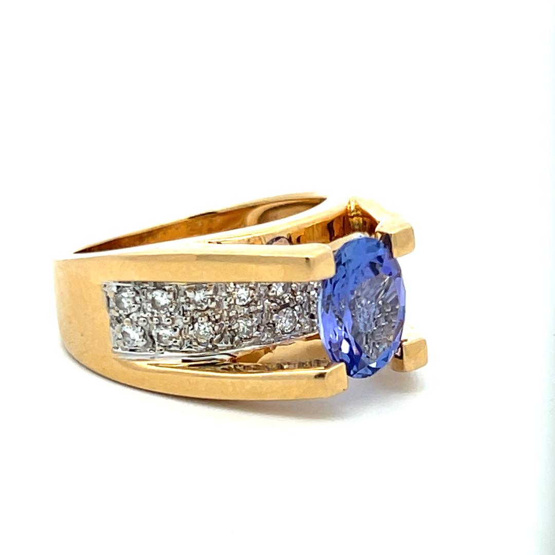 18K YG Cocoktail Ring with 0.2ct Round H VS Diamonds & 2.5ct Tanzanite Size 7