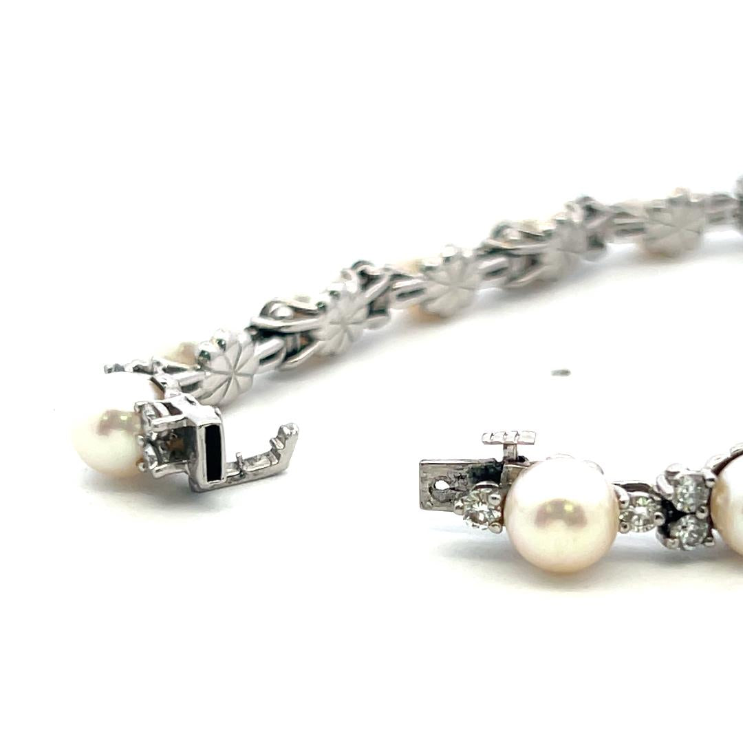 Platinum Link Necklace & Bracelet Set with 4.7ct Round F VS Diamonds & Pearls