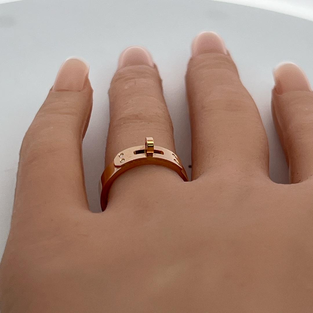 Hermes 18K Yellow Gold Band Ring with 0.02 Carat Round F VS Diamonds Size 7