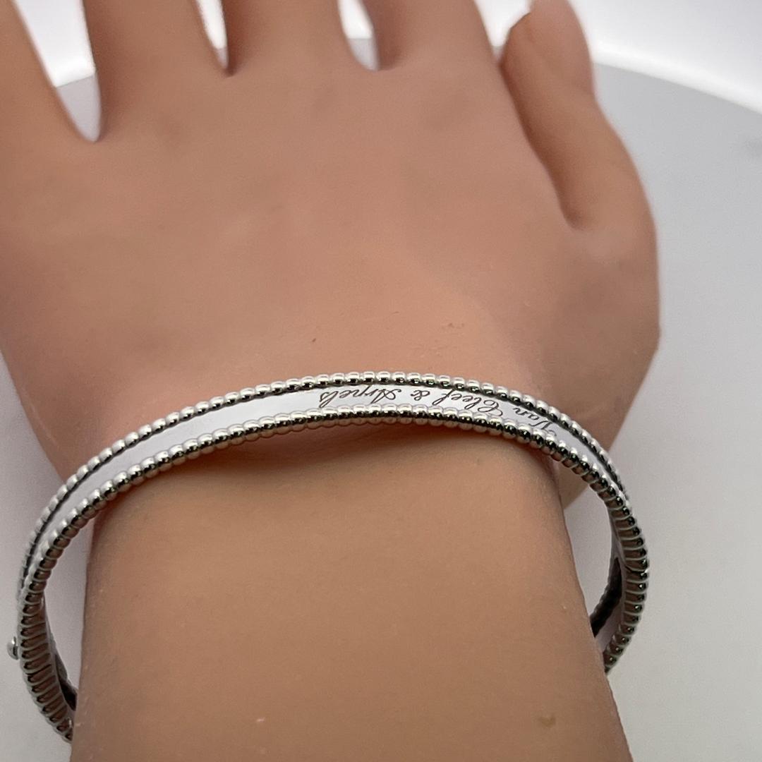 Van Cleef & Arpels Vintage 18 Karat White Gold Bangle Bracelet 22.87 Grams