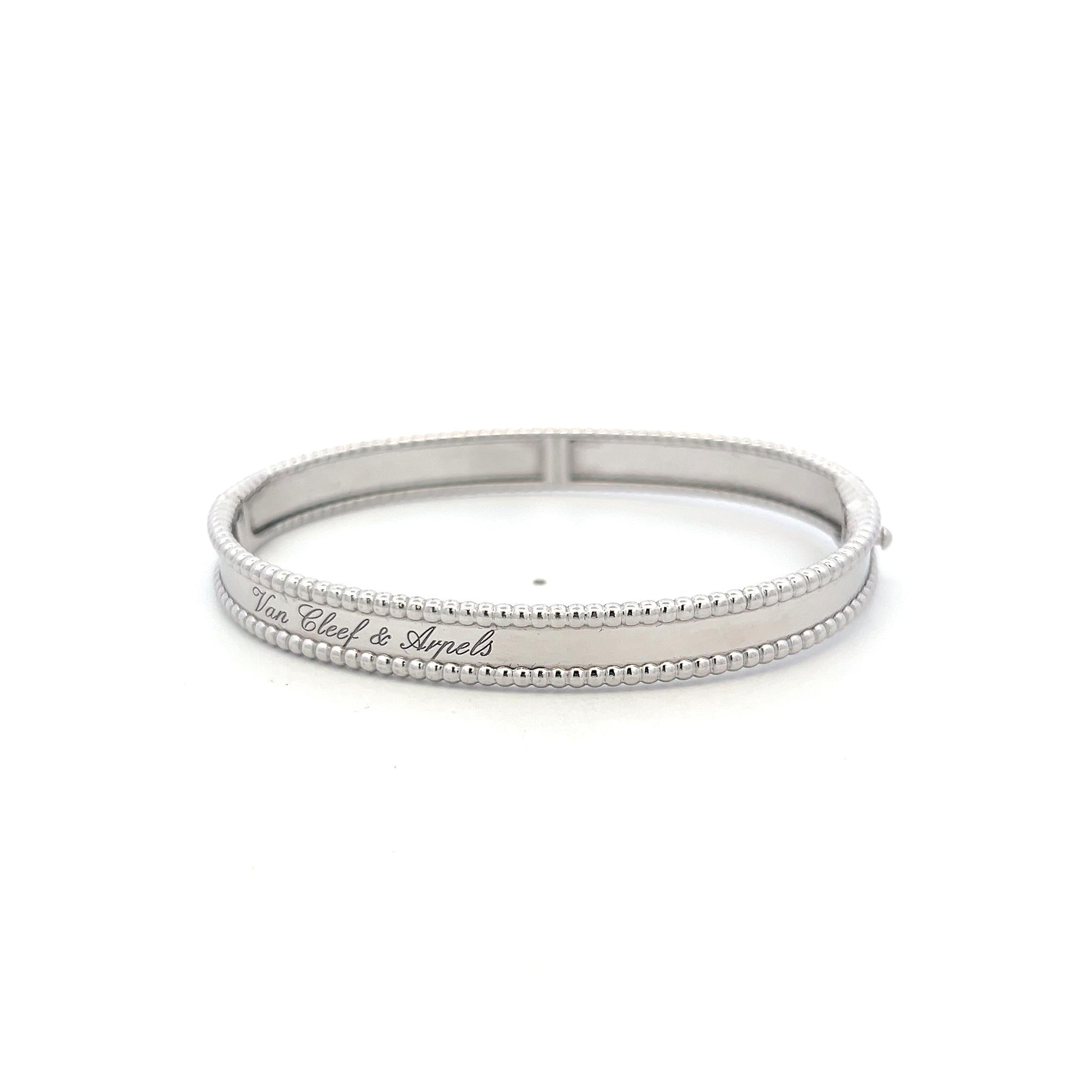 Van Cleef & Arpels Vintage 18 Karat White Gold Bangle Bracelet 22.87 Grams