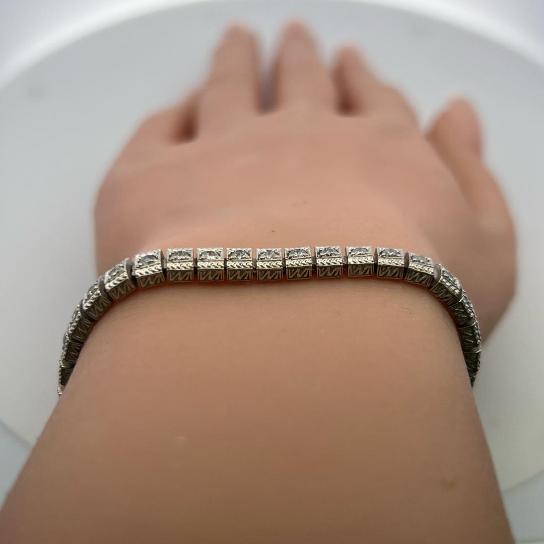 Vintage 14K White Gold Link Bracelet with 2 Carat Round I SI Diamonds