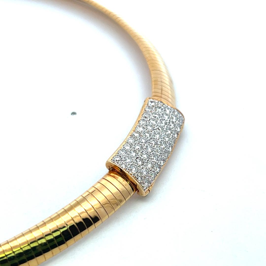 Vintage 18K Yellow Gold Collar Necklace with 1.5 Carat Round I-VS Diamonds