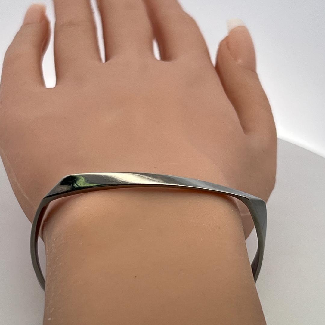 Tiffany & Co Vintage 18K White Gold Bangle Bracelet 24.5 Grams