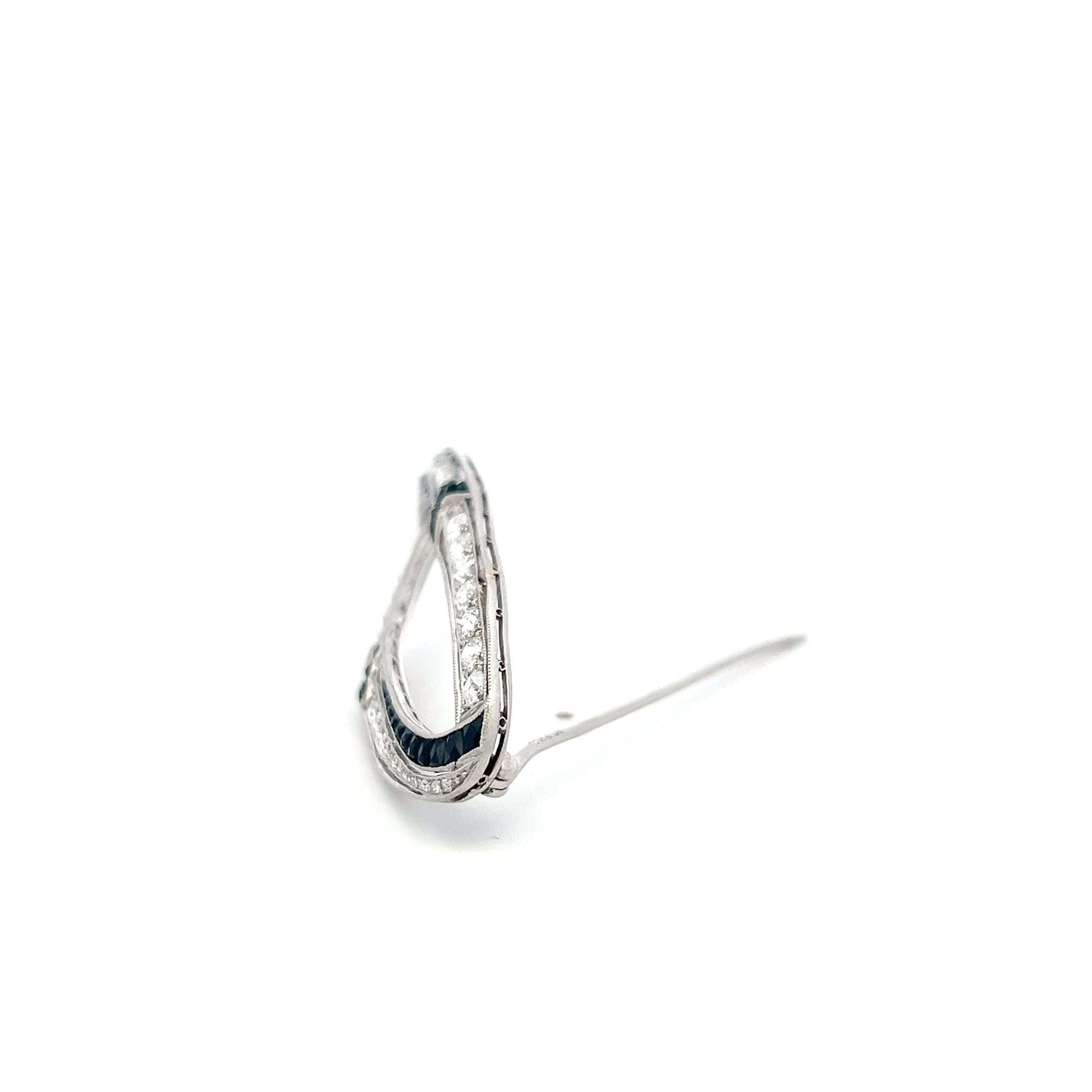 Vintage Platinum Pin Brooch with 1.6ct Old European H VS Diamonds 0.6-2.2mm Onyx
