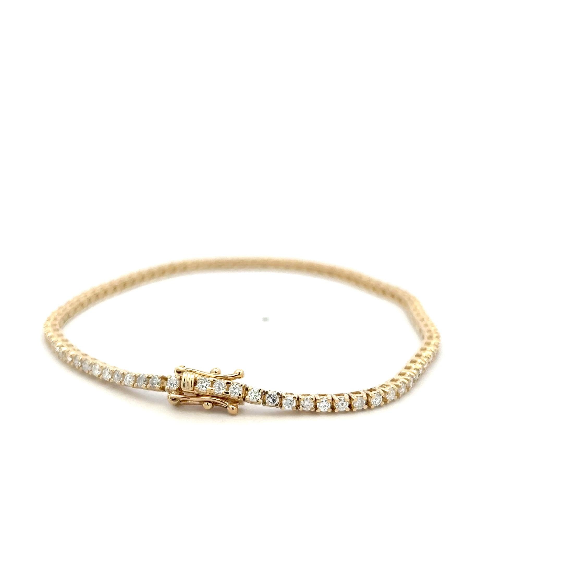Vintage 14K Yellow Gold Tennis Bracelet with 1.77 Carat Round Diamonds
