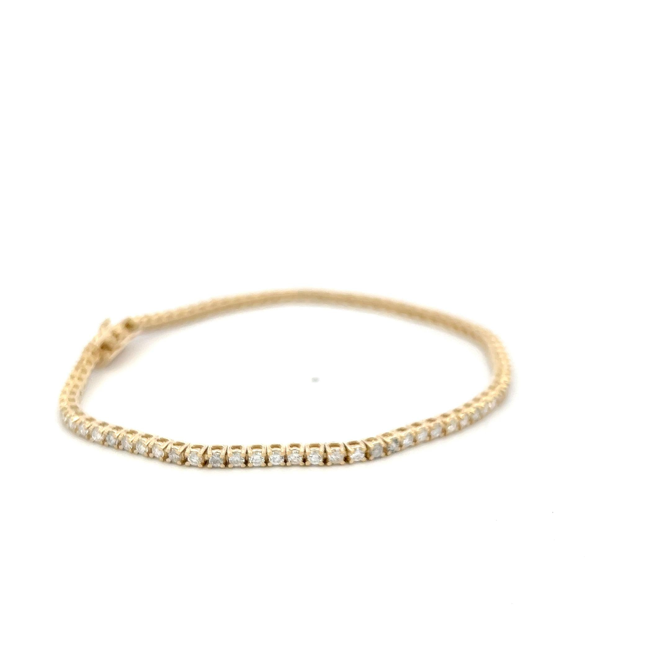 Vintage 14K Yellow Gold Tennis Bracelet with 1.77 Carat Round Diamonds