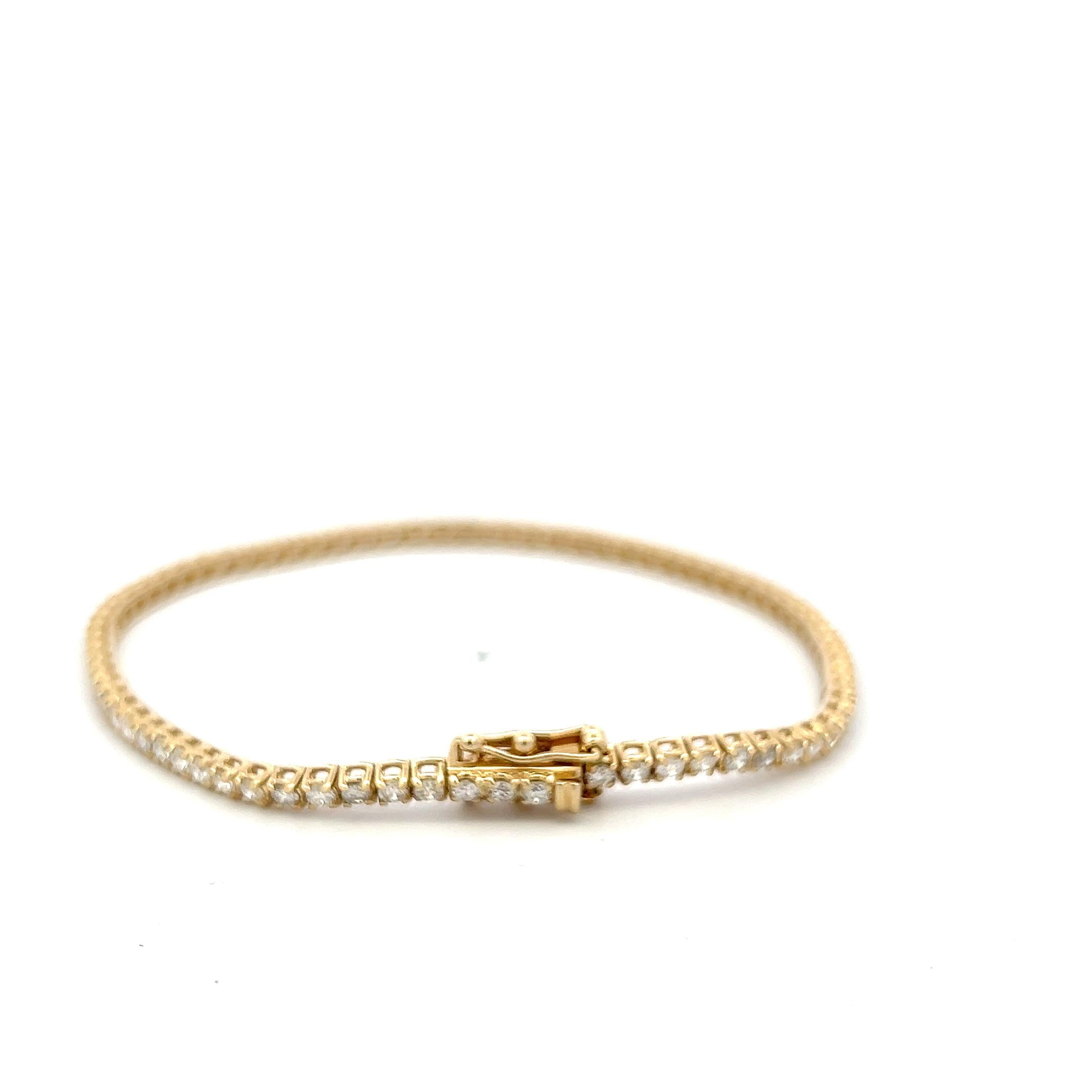 Vintage 14K Yellow Gold Tennis Bracelet with 2.33 Carat Round G VS Diamonds