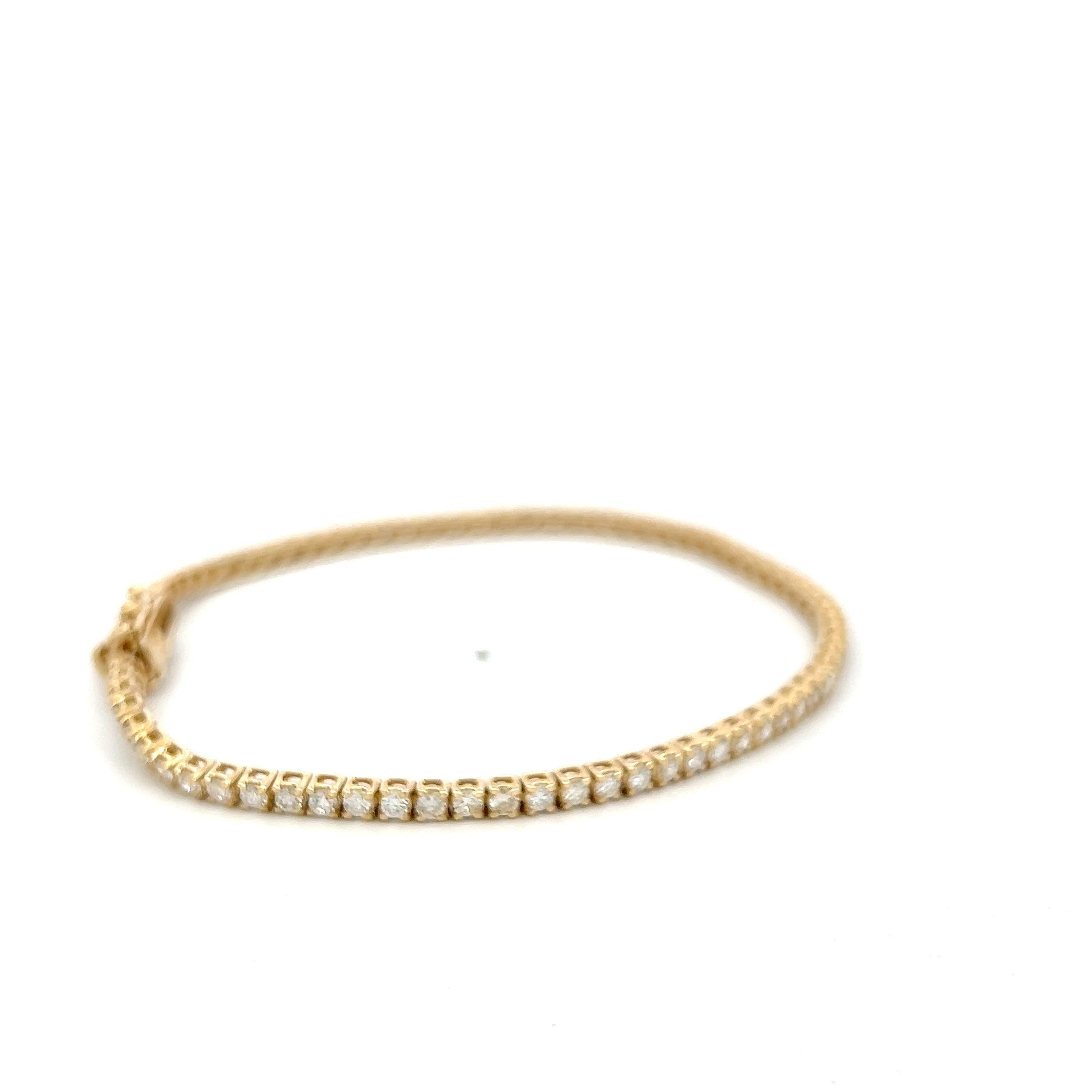 Vintage 14K Yellow Gold Tennis Bracelet with 2.33 Carat Round G VS Diamonds