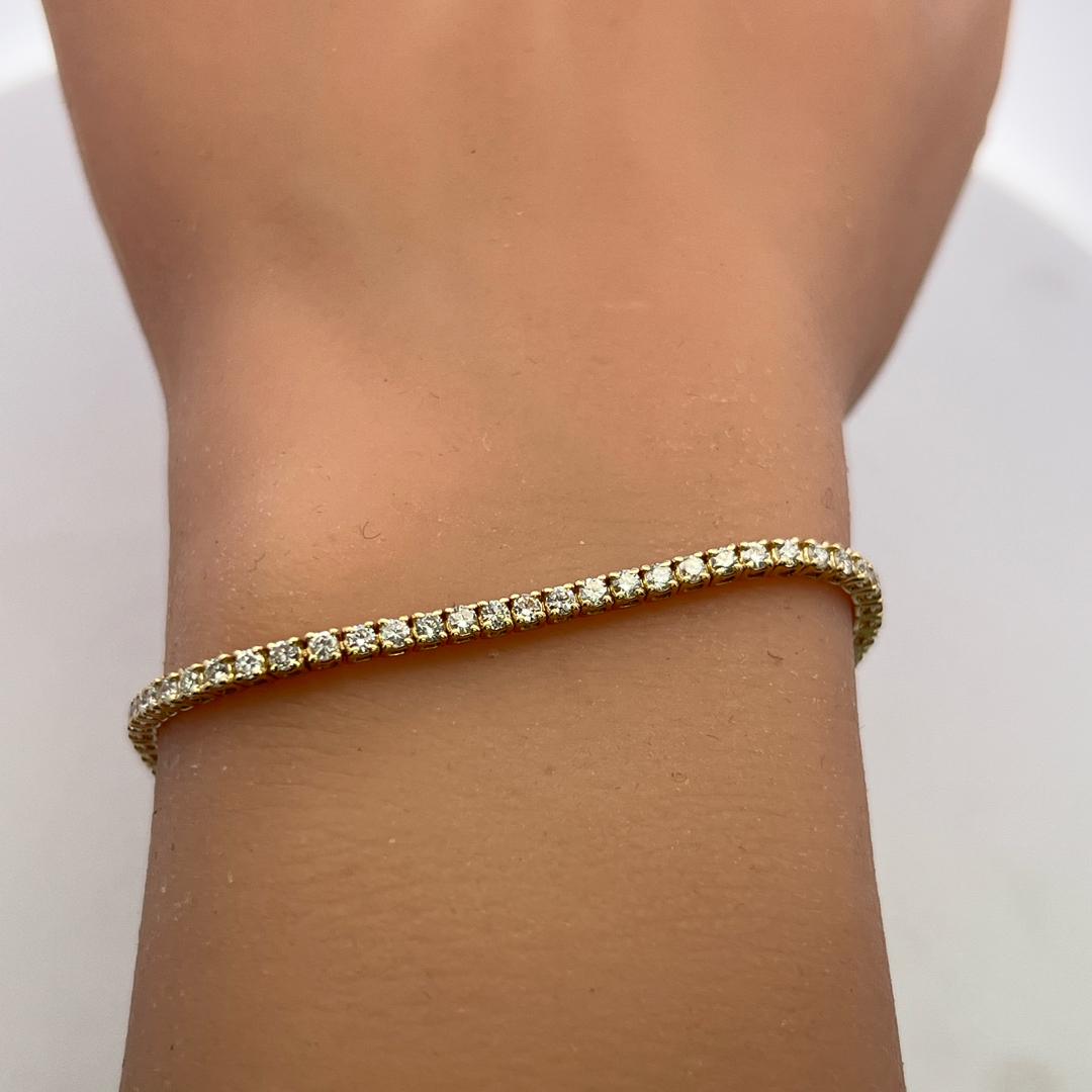 Vintage 14K Yellow Gold Tennis Bracelet with 2.33 Carat Round G VS Diamonds