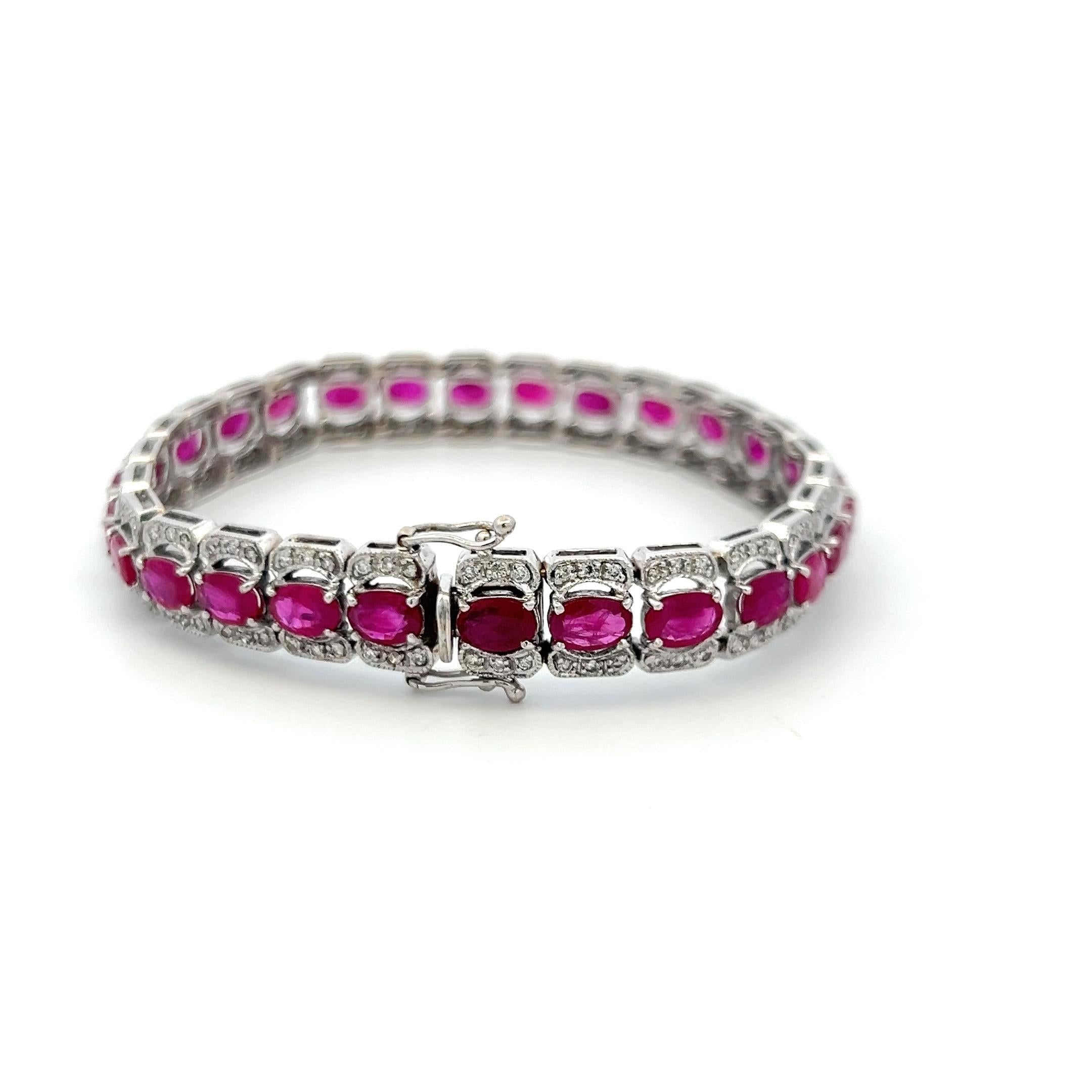 Vintage 18K WG Link Bracelet with 1.4 Carat Round Diamond & 11.2 Carat Ruby