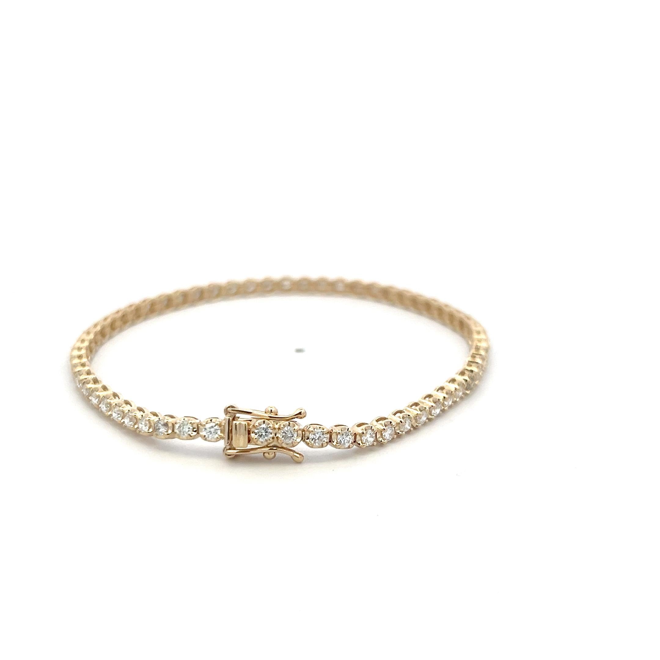 Vintage 14K Yellow Gold Tennis Bracelet with 1.45 Carat Round Diamonds 7 Inch