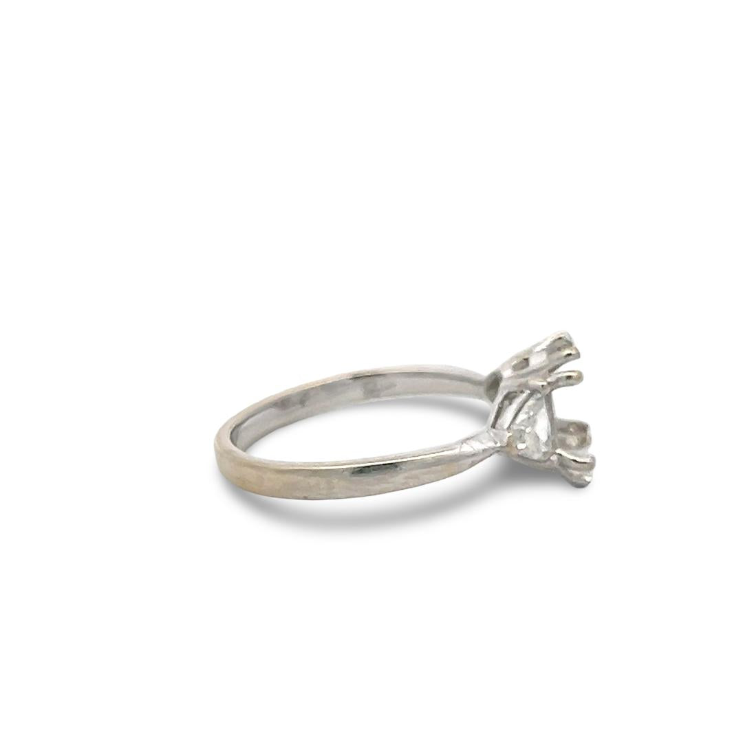 18K White Gold Semi Mount Ring with 0.5ct Triangular Diamonds Fits 6.91x6.82mm