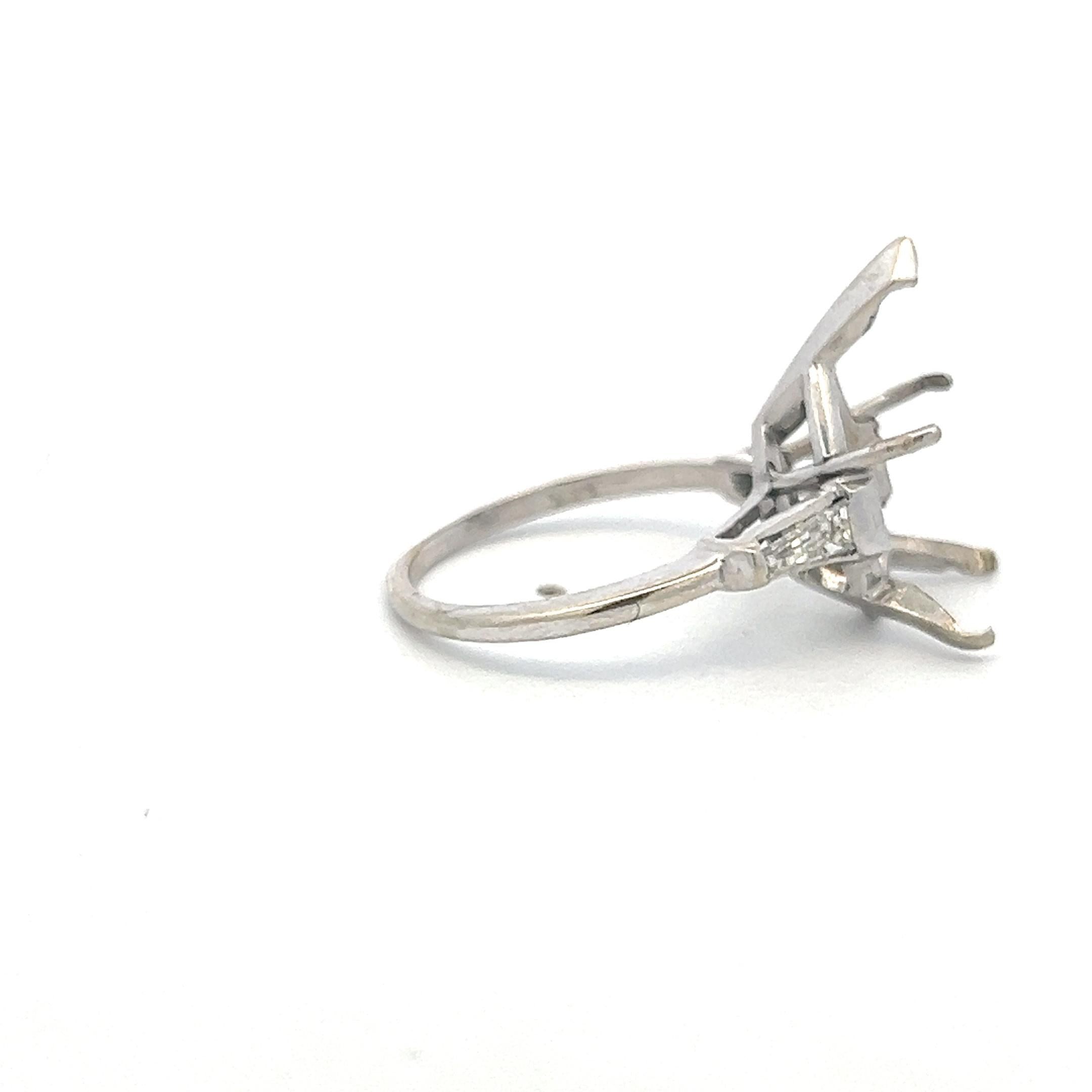14K White Gold Semi Mount Ring 0.4ct Tapered Baguette Diamonds Fits 17.5x11 MM