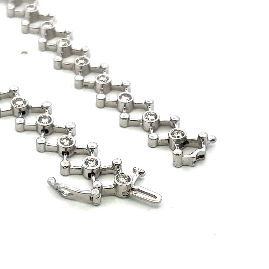 Vintage 18K White Gold Link Necklace with 4.5 Carat Round G VS Diamonds
