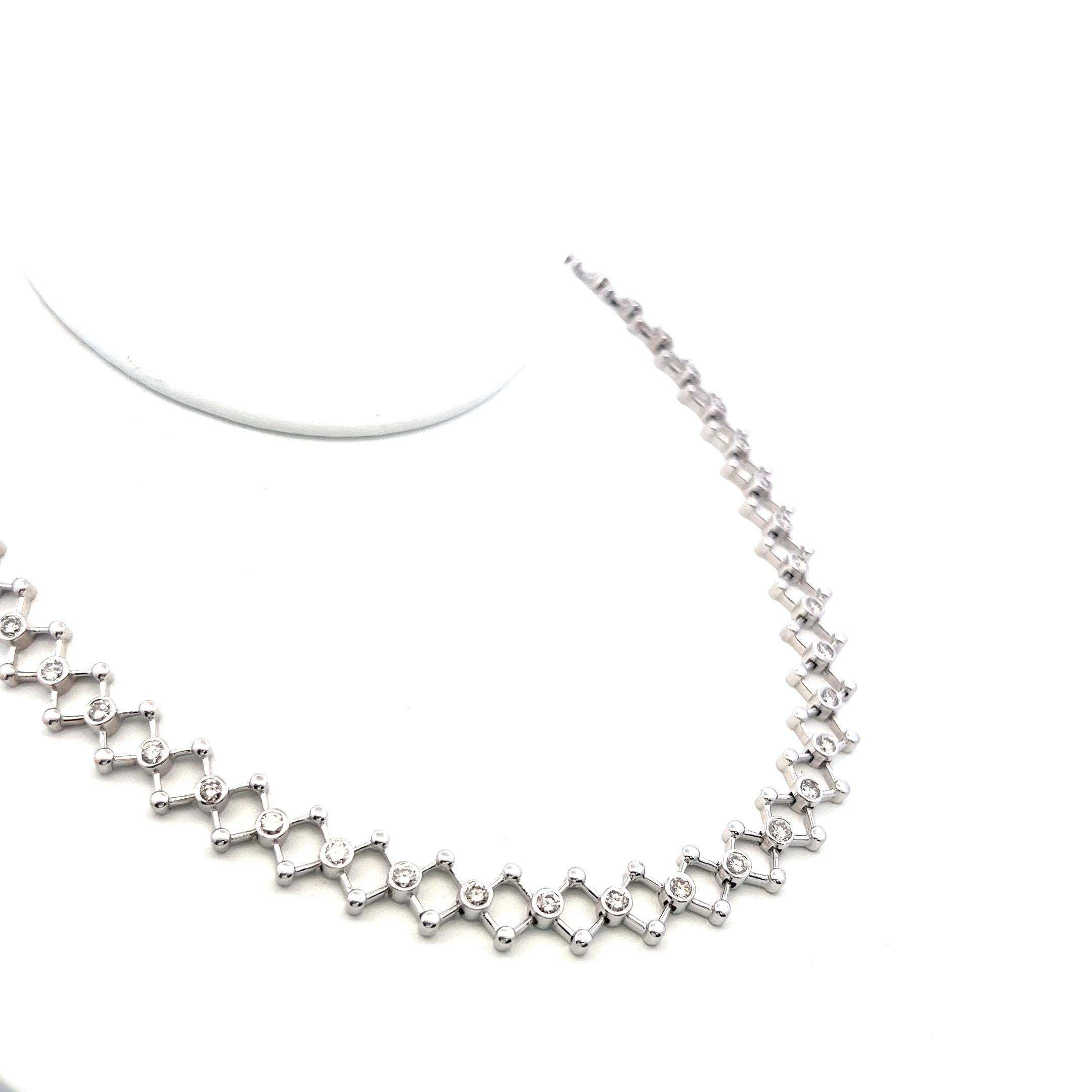 Vintage 18K White Gold Link Necklace with 4.5 Carat Round G VS Diamonds