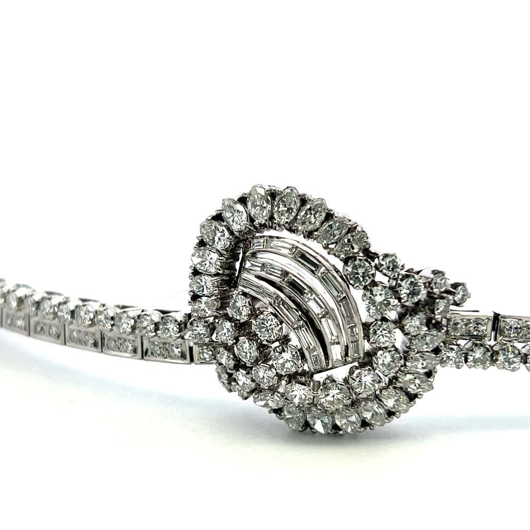Vintage Platinum Art-Deco Bracelet with 6.48 Carat Mixed Shape I VS2 Diamonds