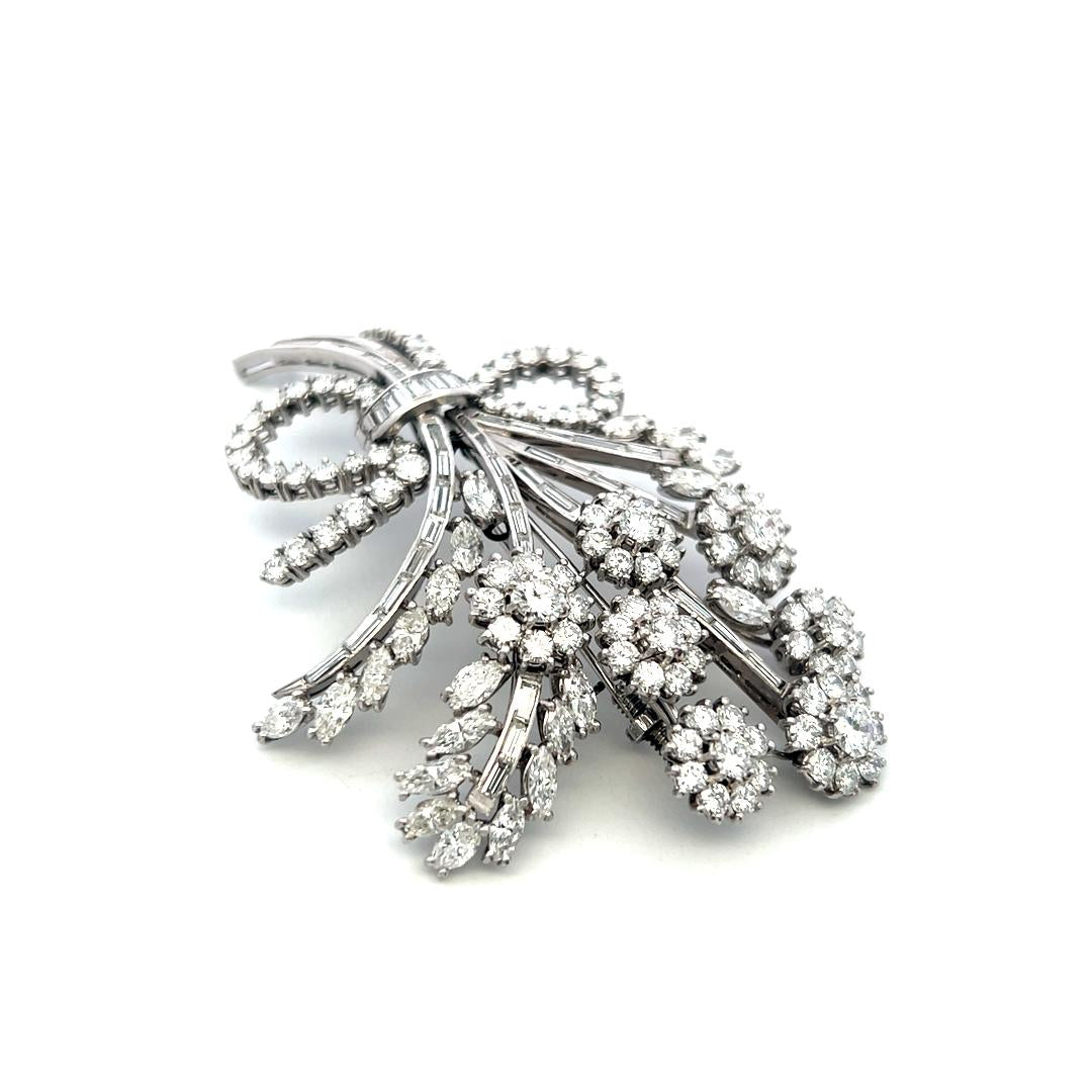 Vintage Platinum Pin Brooch with 10.5 Carat Round G VS Diamonds