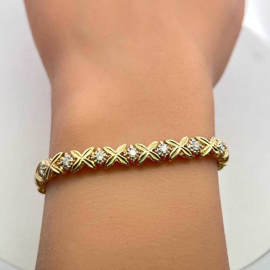 Vintage 14K Yellow Gold Tennis Bracelet with 1 Carat Round I I1 Diamonds