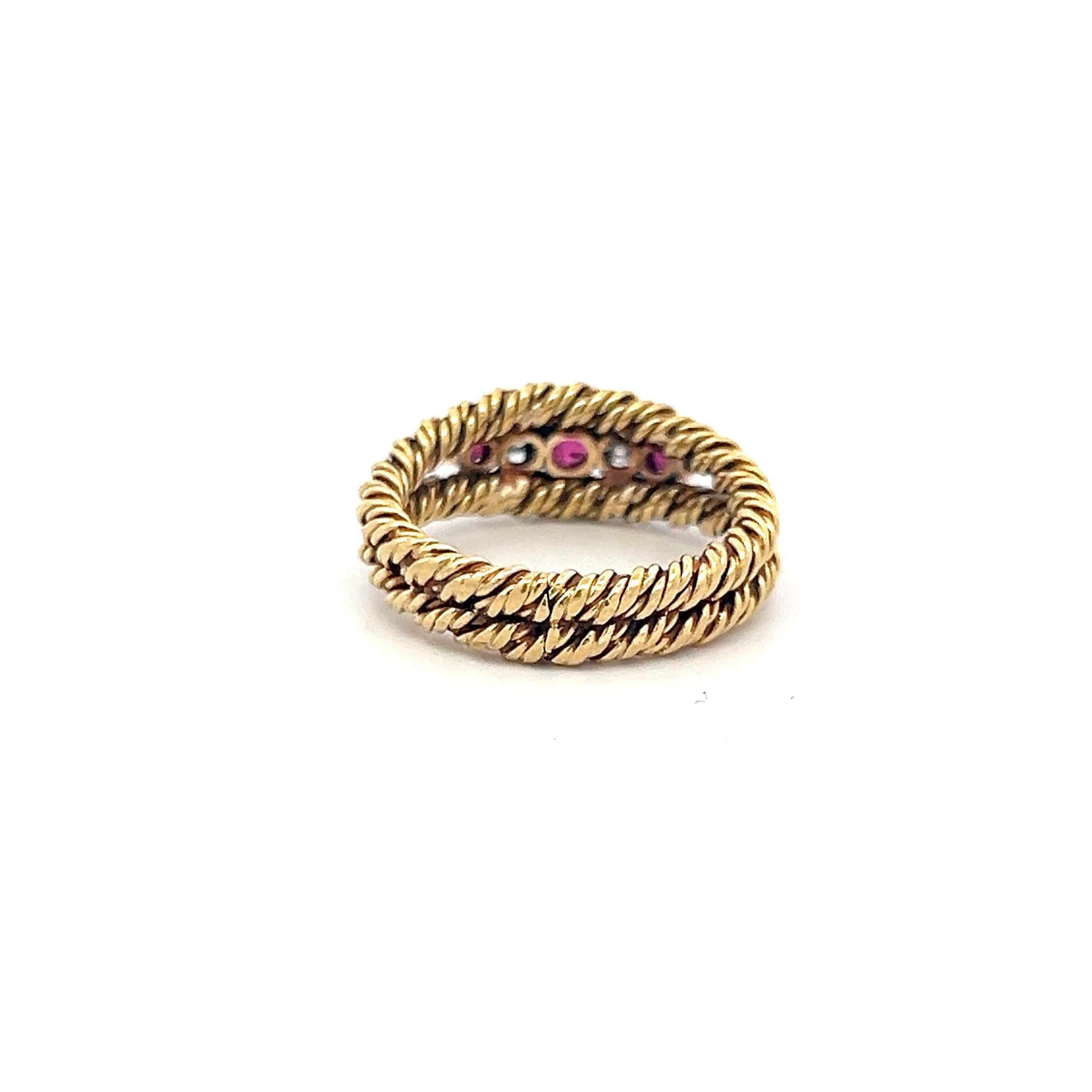 Estate 18K YG Band Ring with 0.2 Carat Round Diamonds & 0.3 Carat Ruby Size 6