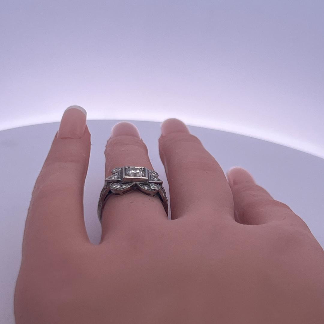 Platinum Art Deco Ring with 0.82 Carat Old European Cut I-VS Diamonds Size 6.5