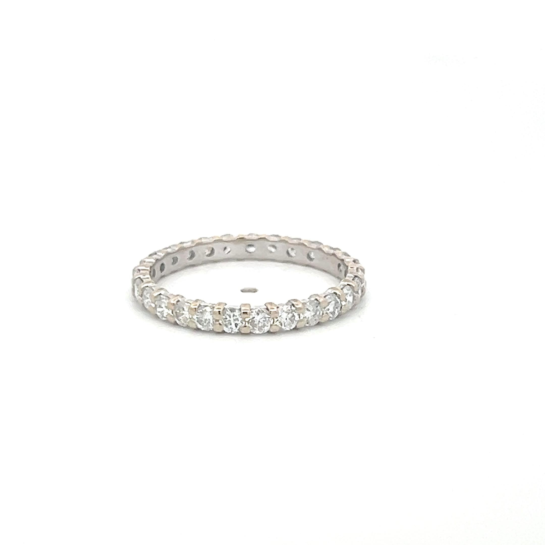14K White Gold Eternity Band Ring with 0.89 Carat Round H SI Diamonds Size 6.5