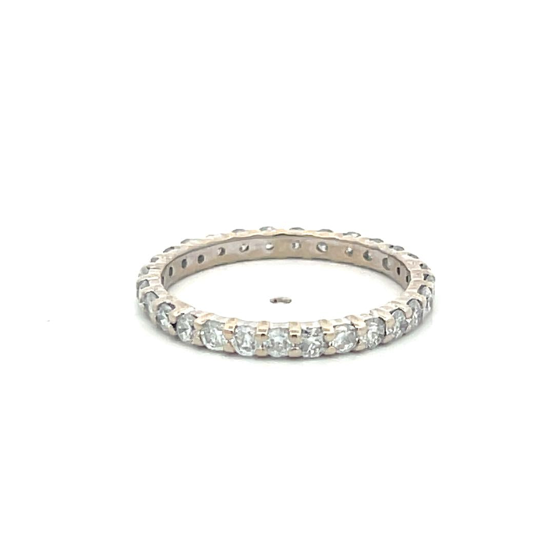 18K White Gold Eternity Band Ring with 0.95 Carat Round H SI Diamonds Size 6.5