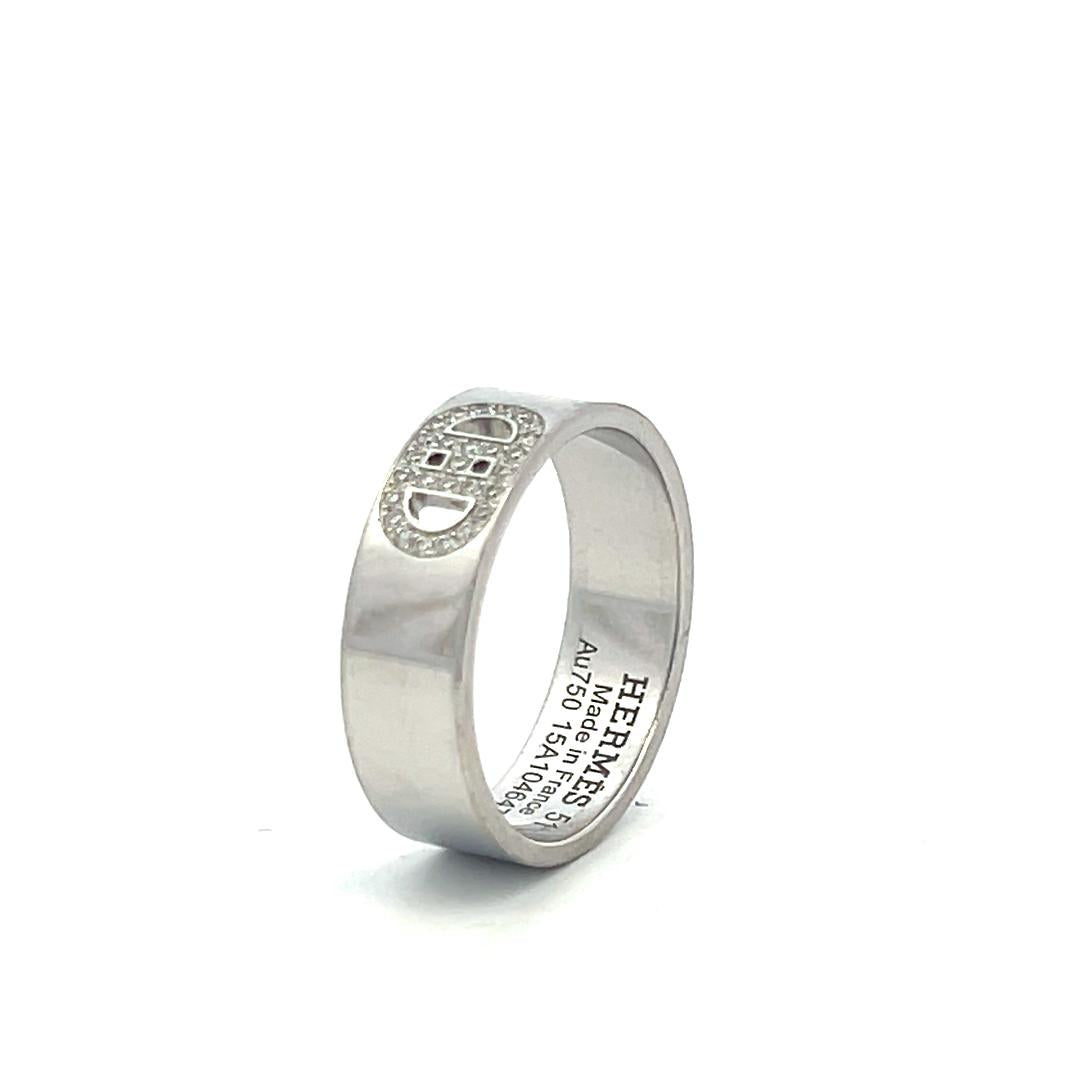 Vintage 18K White Gold Band Ring with 0.07 Carat Round G VS Diamonds Size 5.75