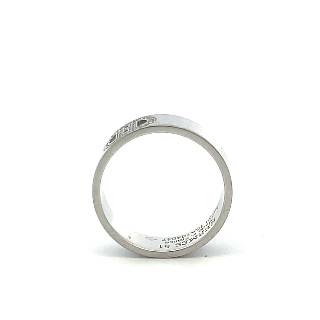 Vintage 18K White Gold Band Ring with 0.07 Carat Round G VS Diamonds Size 5.75
