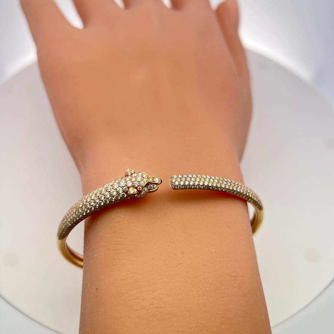 Cartier 18K Yellow Gold Panthere Bangle Bracelet 3ct Round Diamonds Emerald