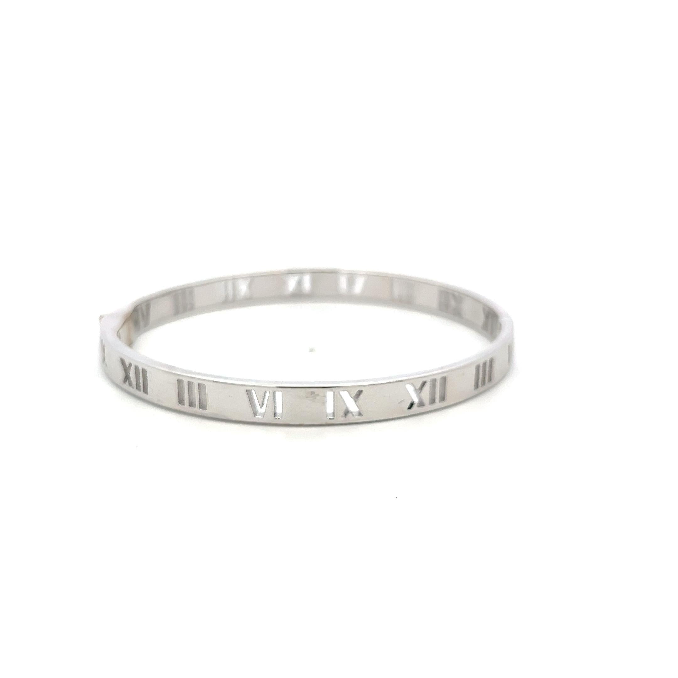 Tiffany & Co 18K White Gold Bangle Bracelet with 0.15 Carat Round F VS Diamonds