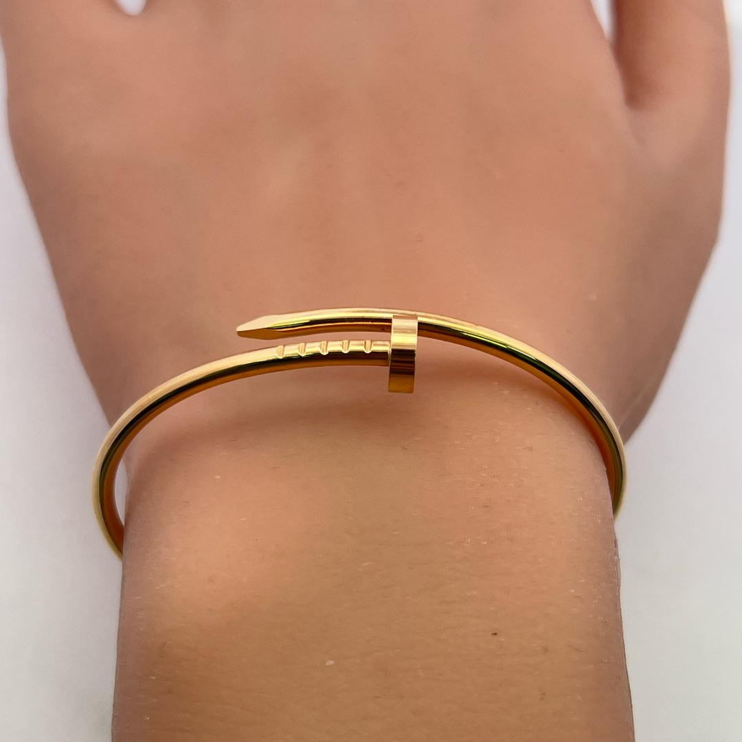 Cartier Vintage 18K Yellow Gold Juste Un Clou Bracelet 2.5MM Size 15
