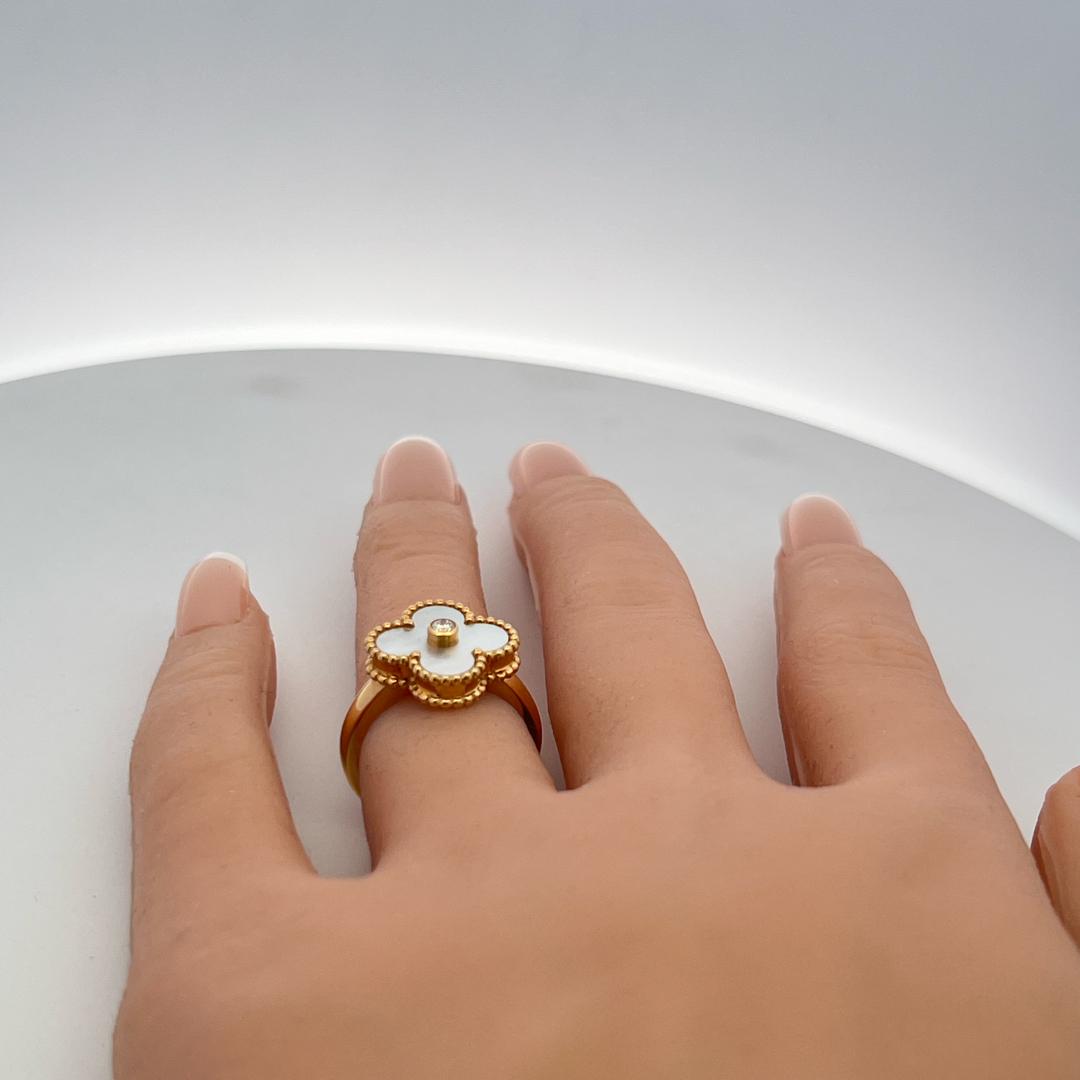 Van Cleef & Arpels 18K Yellow Gold Cocktail Ring 0.05ct Round Diamond Size 5.25