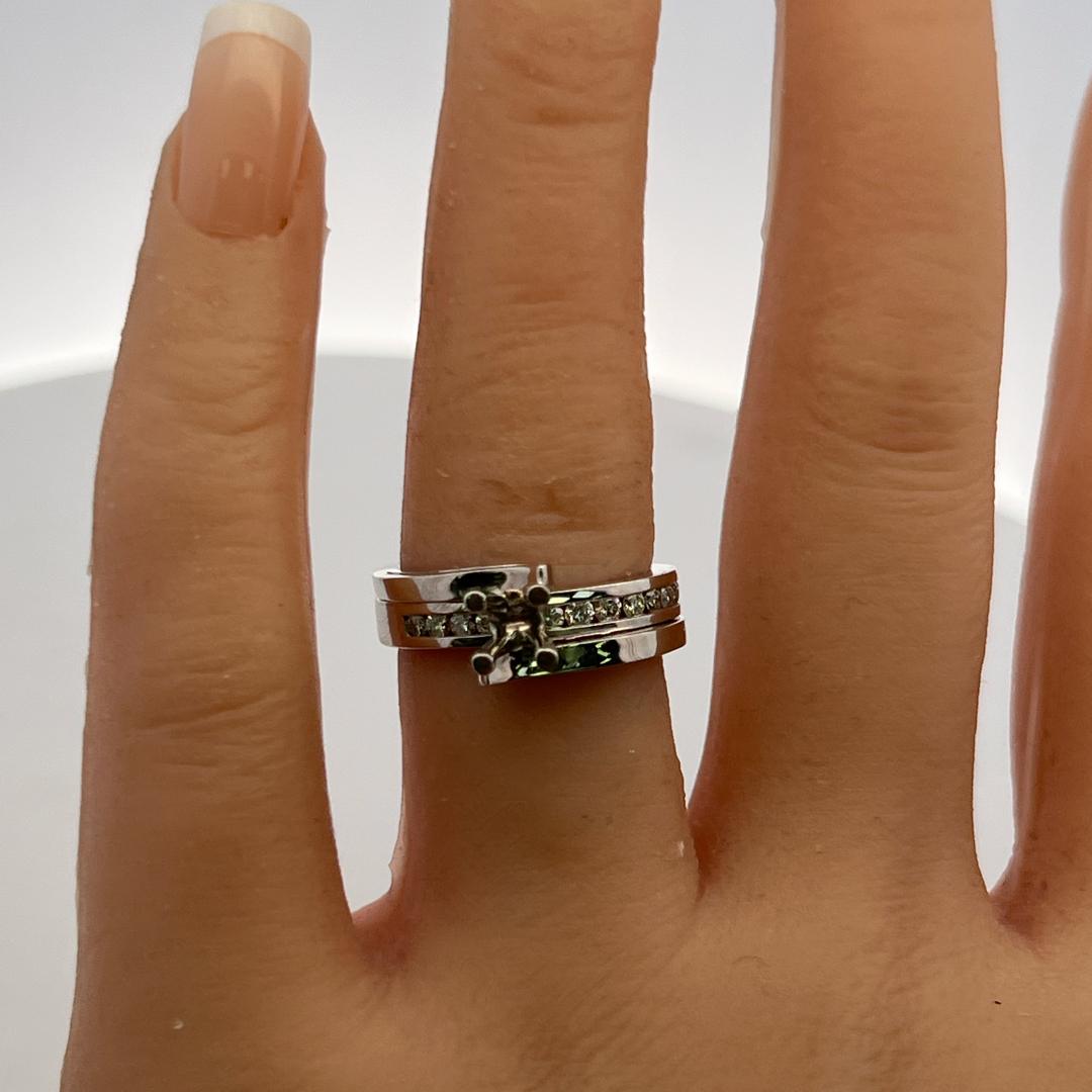 14K White Gold Semi Mount Ring with 0.53ct Round G VS Diamonds 4x4mm Size 6