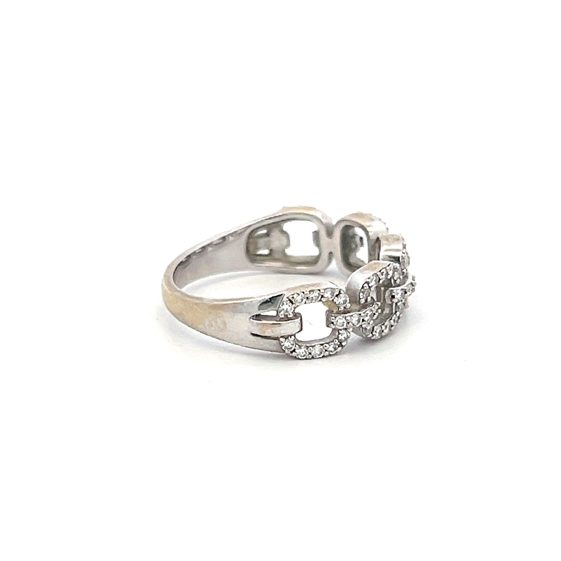 Vintage 18K Yellow Gold Band Ring with 0.2ct Round H VS Diamonds Size 5.5