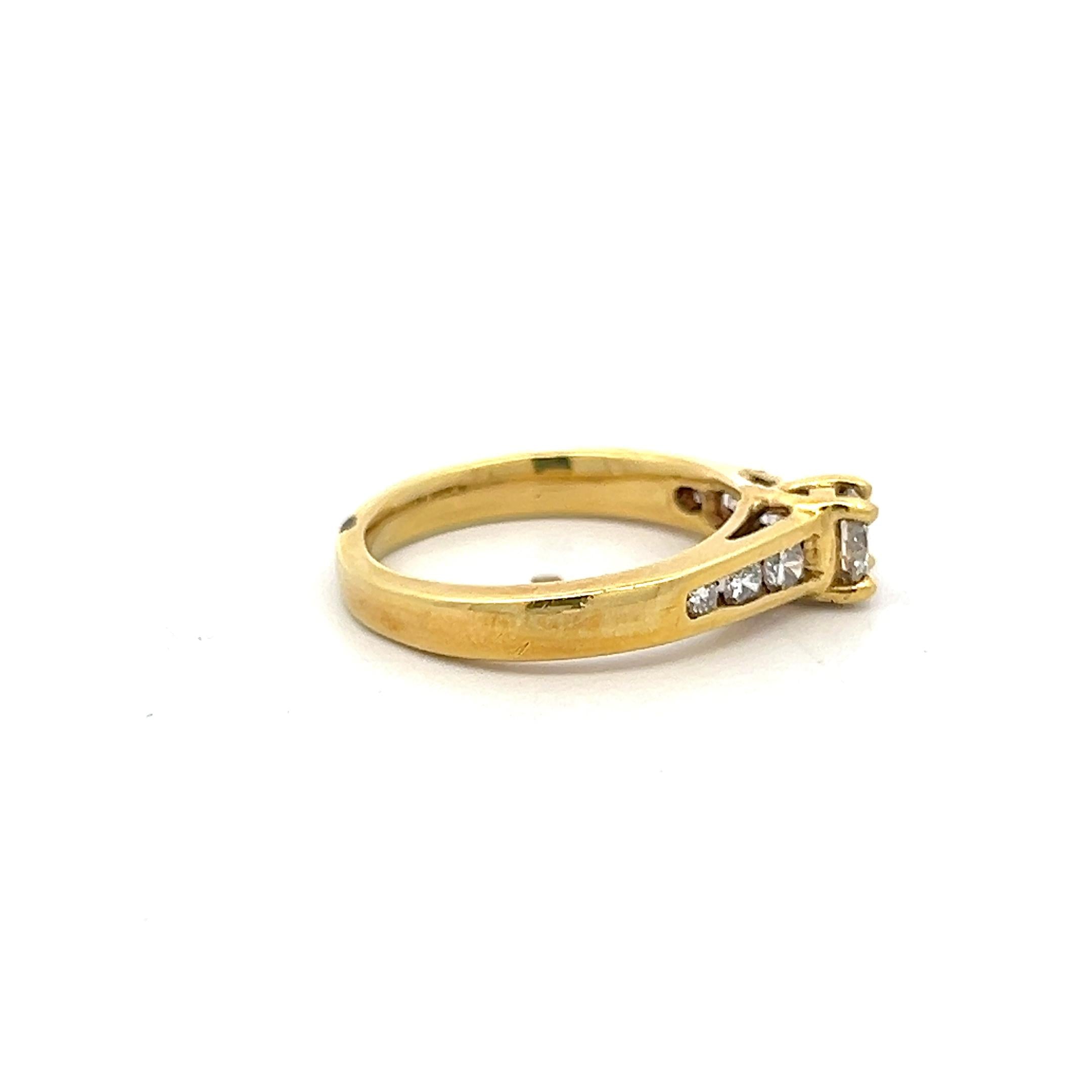 18K Yellow Gold Engagement Ring with 0.8 Carat Round Diamonds Size 6.25