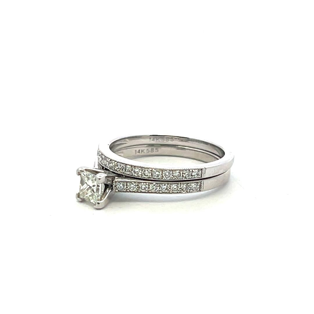 14K White Gold Engagement Ring 0.67ct Princess & Round Cut Diamonds Size 6.25