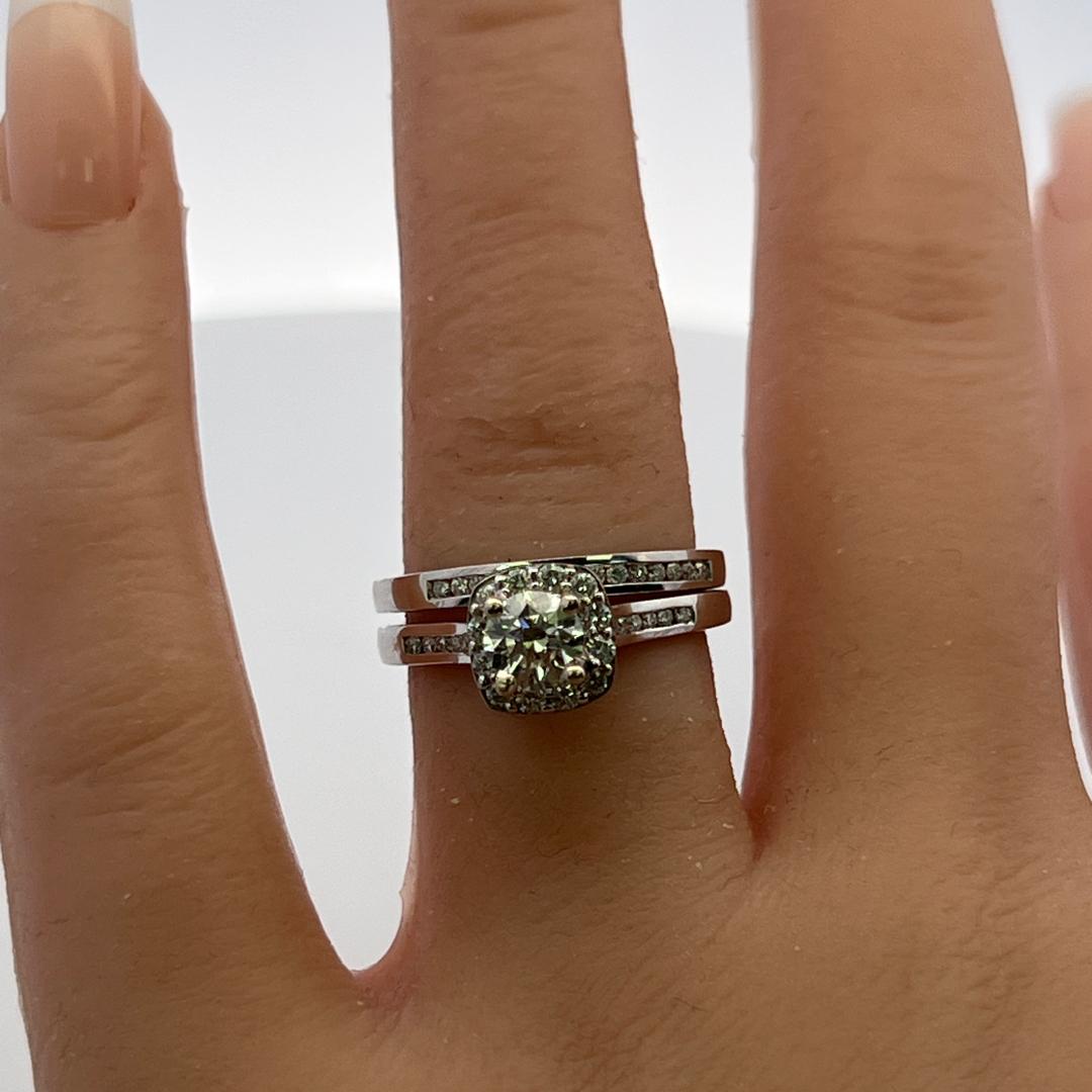 Vintage 14K White Gold Engagement Ring with 1.05ct Round Diamonds Size 6