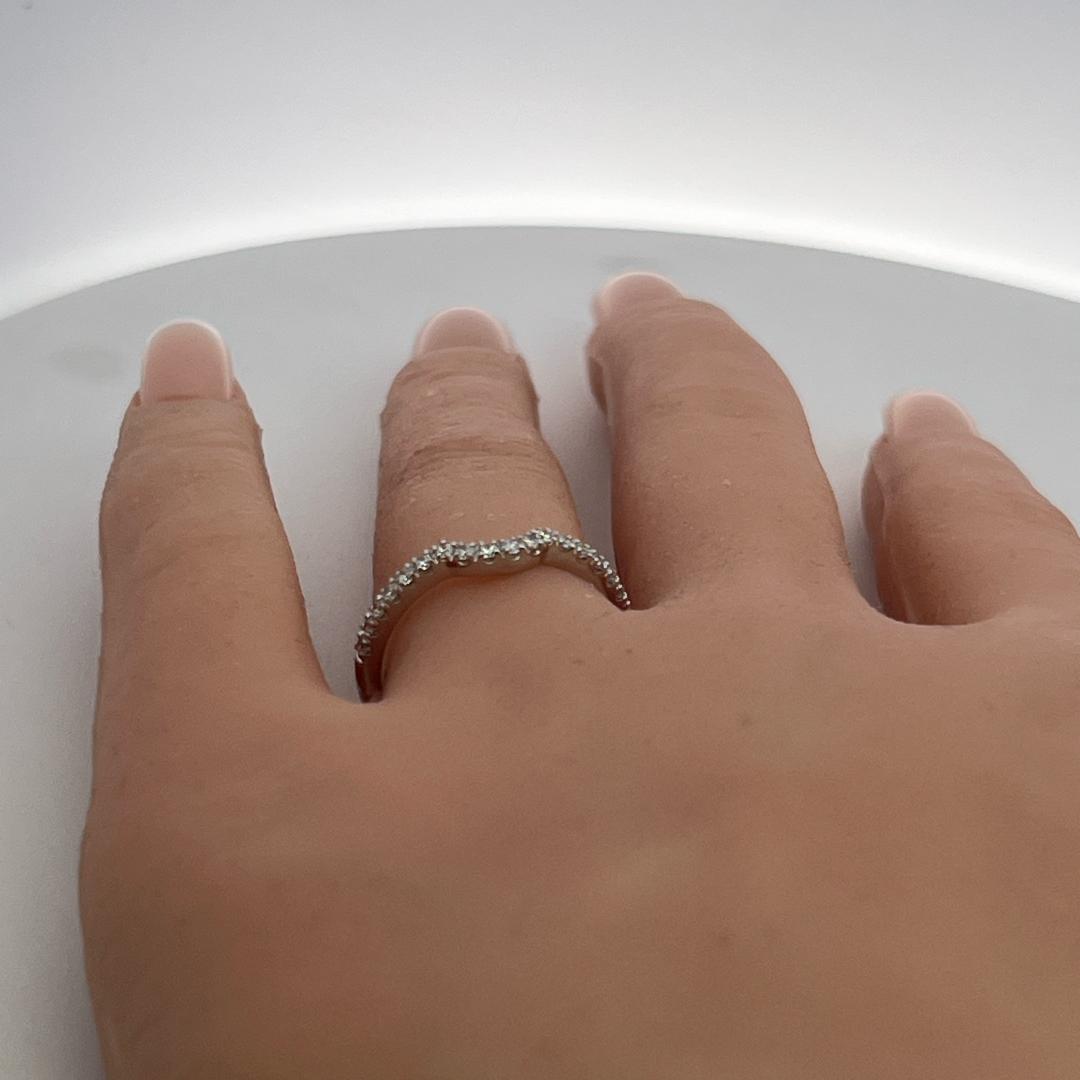 14K White Gold Band Ring with 0.25 Carat Lab-Grown Round Diamonds Size 7