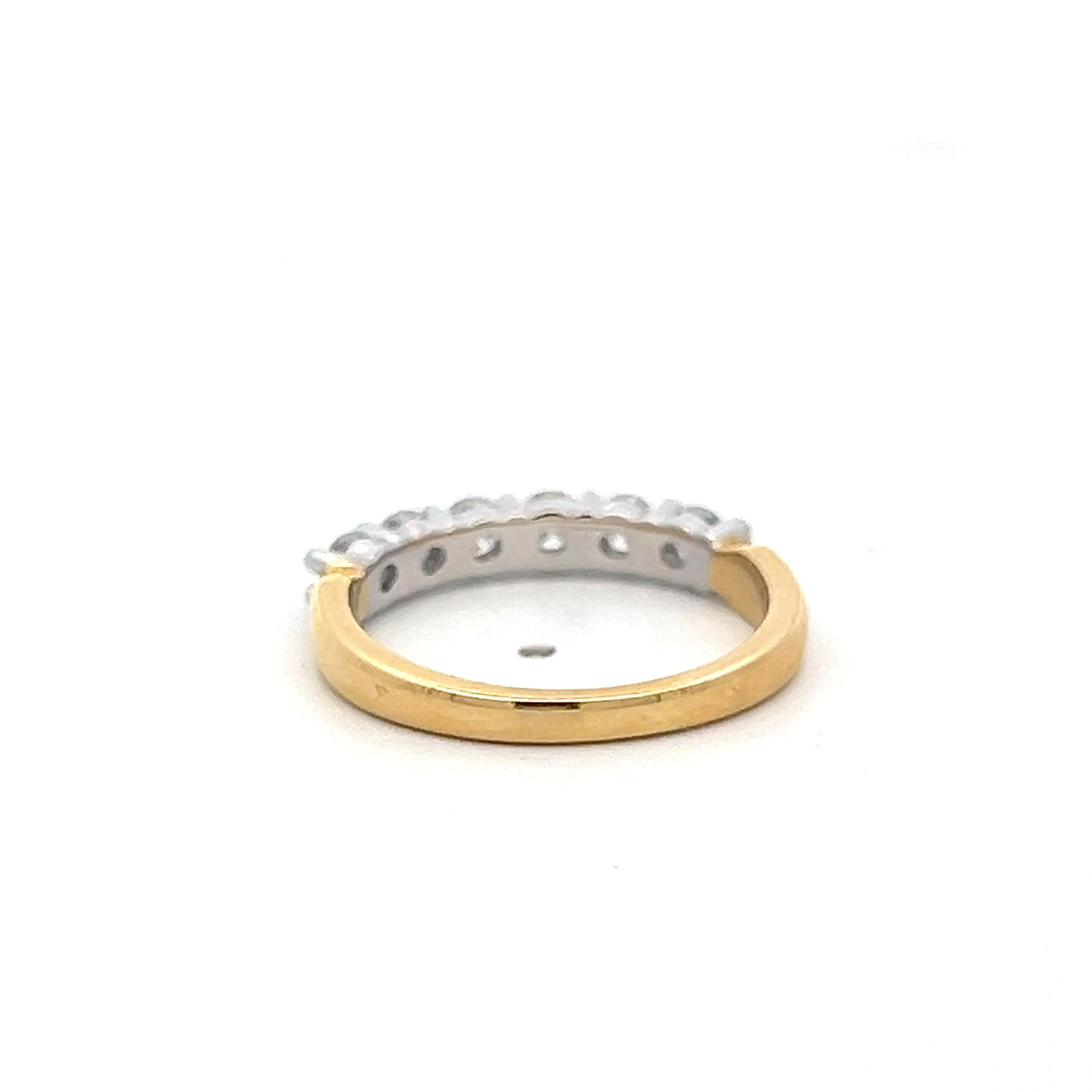 Estate 18K Two Tone Gold Band Ring with 0.8 Carat Round G VS Diamonds Size 6.5