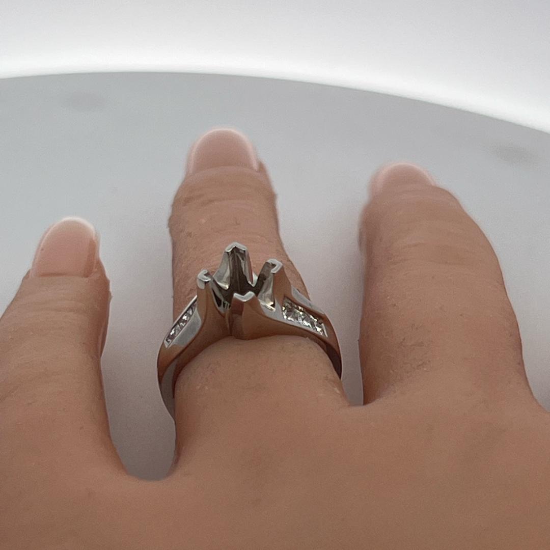 14K White Gold Semi Mount Ring with 0.42ct Round Diamonds Fits 6.5mm 1.00ct