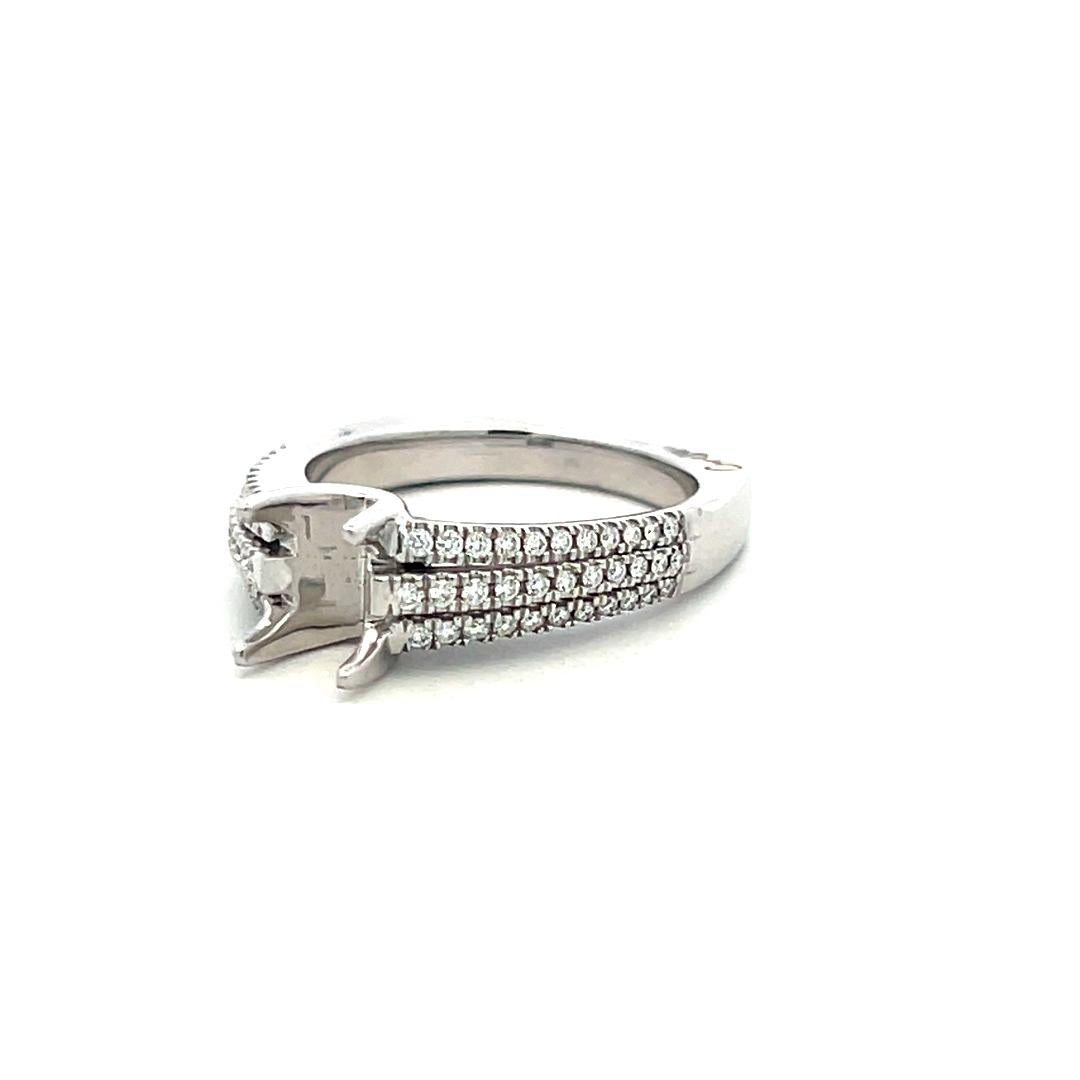 14K White Gold Semi Mount Ring with 0.33ct Round Diamond Fits 5.6x4.2mm 0.75ct
