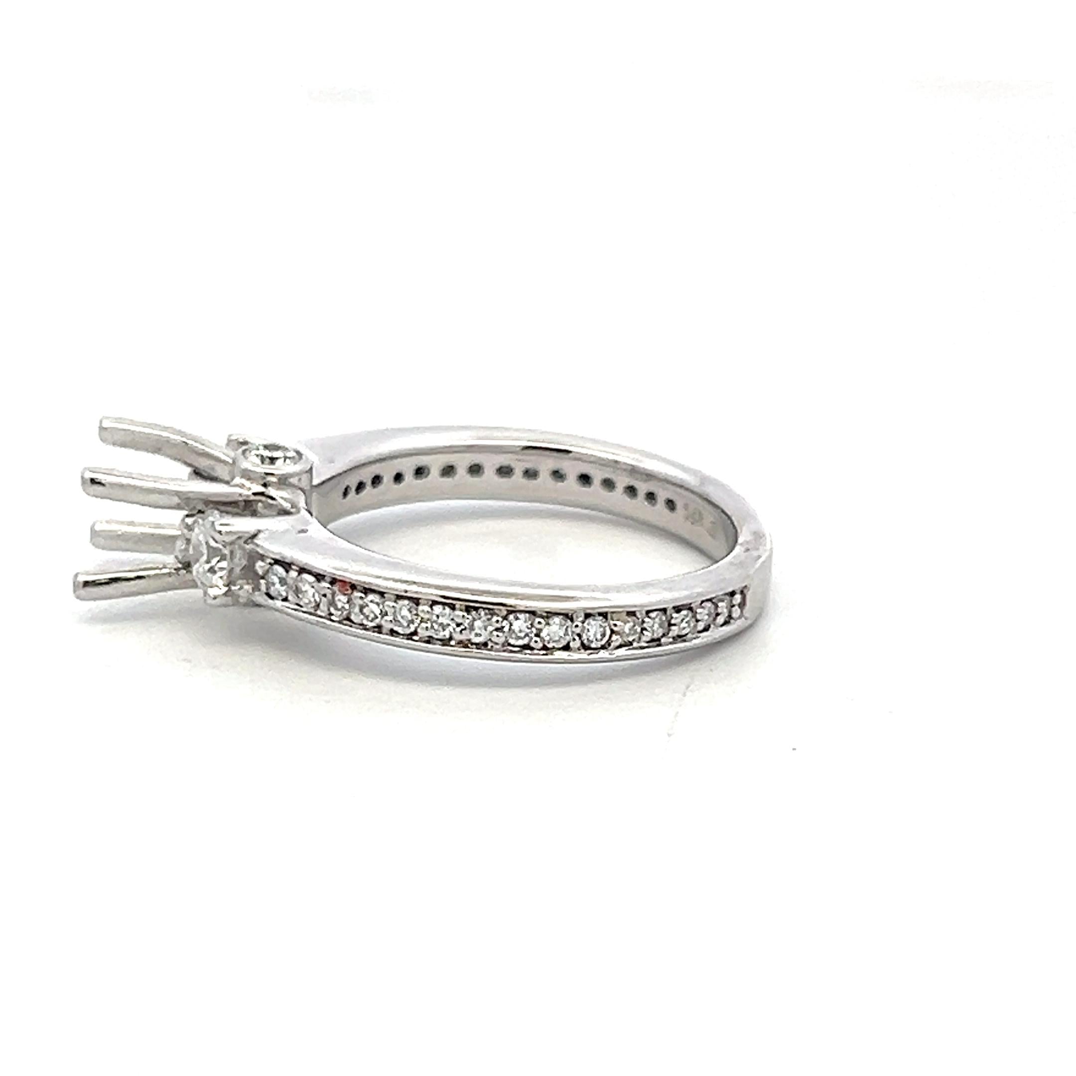 14K White Gold Semi Mount Ring 0.77ct Round Diamonds Fits 6.3x4.8mm 0.75ct