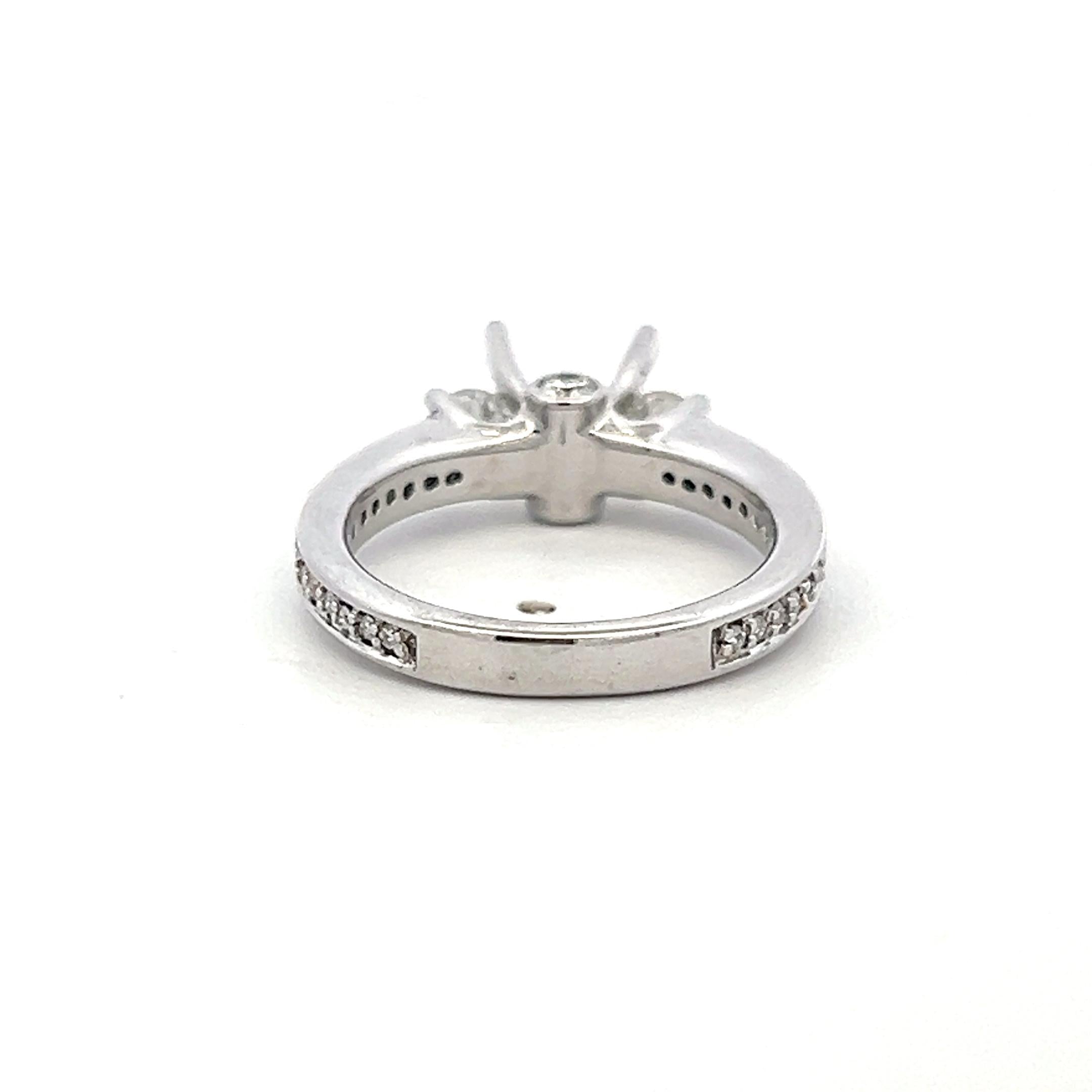 14K White Gold Semi Mount Ring 0.77ct Round Diamonds Fits 6.3x4.8mm 0.75ct